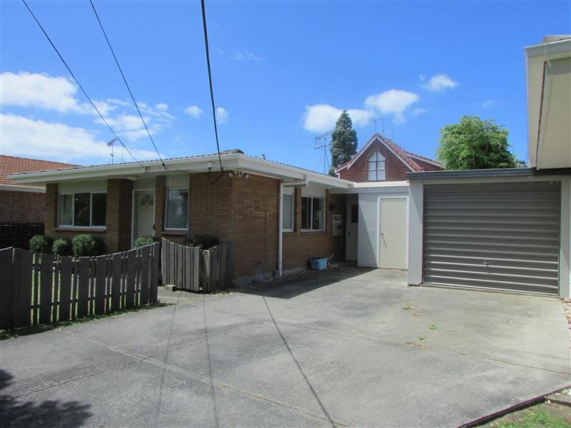 3/1 Pine Road, Orewa, Orewa - Carousel 1