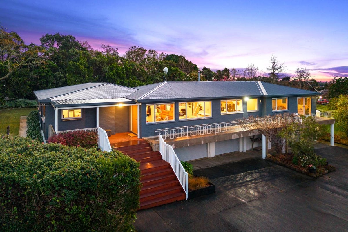 90 Hamilton Road, Waimauku, Waimauku - Carousel 2