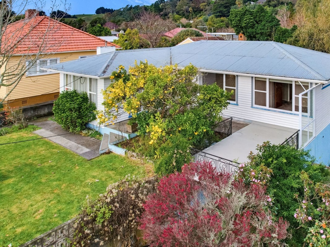 24 Nile Street, Whanganui East, Whanganui - Carousel 2
