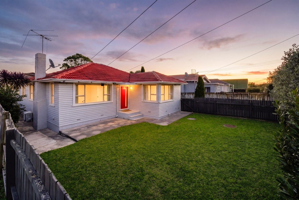 29 Gavin Street, Ellerslie, Auckland - Carousel 1