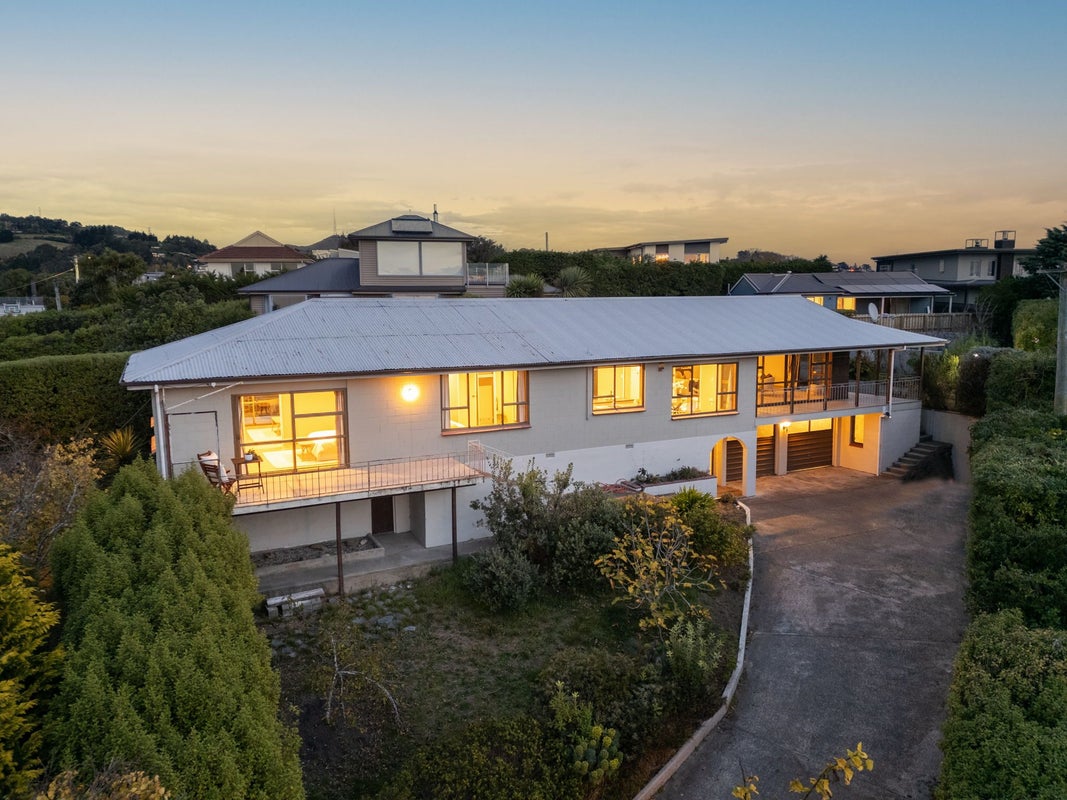 88 Huntsbury Avenue, Huntsbury, Christchurch - Carousel 1