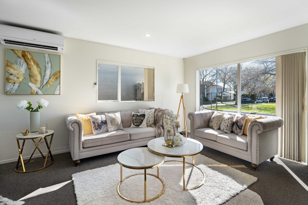 56 Kauri Drive, Takanini, Auckland - Carousel 2