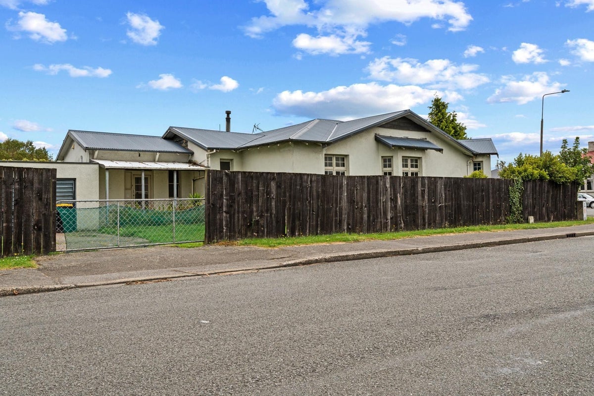 35 Rodney Street, Georgetown, Invercargill - Carousel 18