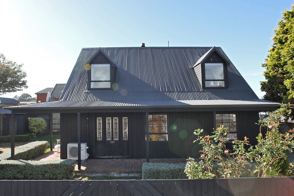 110 Leet Street, Invercargill - Carousel 1