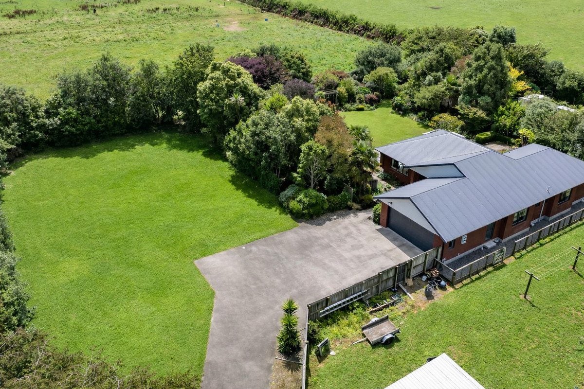 18B Weld Street, Normanby, Hawera - Carousel 1