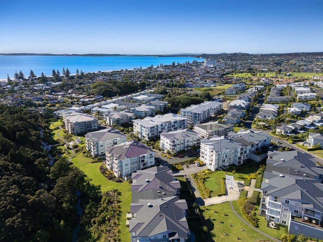 152 Landmark Terrace, Orewa, Orewa - Carousel 2