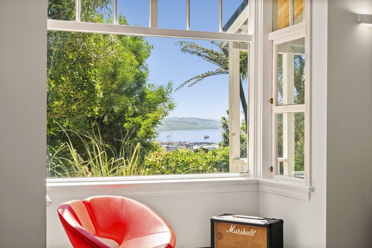 9 Laura Avenue, Brooklyn, Wellington - Carousel 2