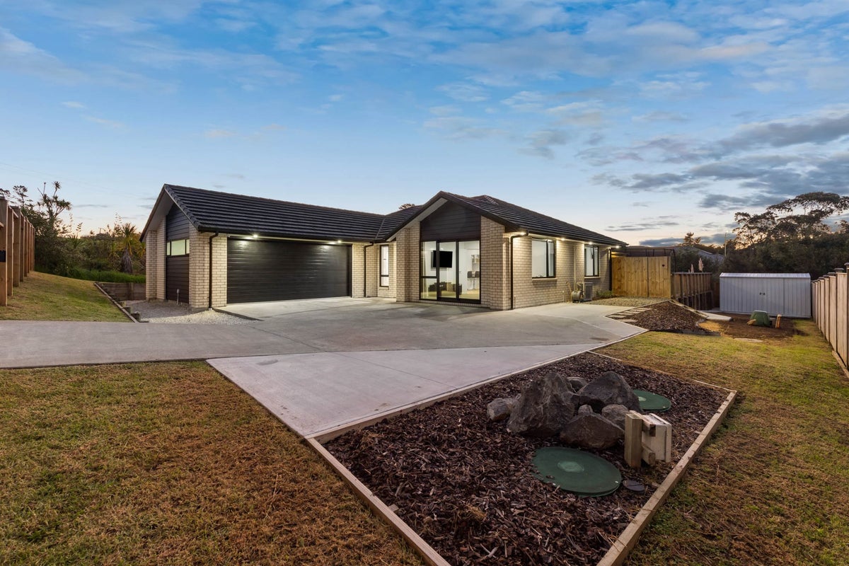 1 Pukemarino Road, Waimauku, Waimauku - Carousel 1