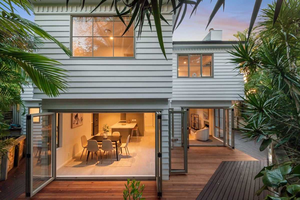 6A Sackville Street, Grey Lynn, Auckland - Carousel 1