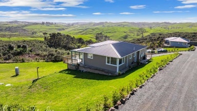 65B Otara Road, Kaiwaka, Kaiwaka - Carousel 1