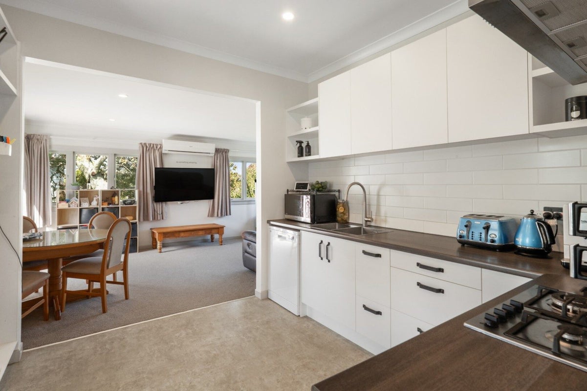 10 Clarke Street, Waihi, Waihi - Carousel 2