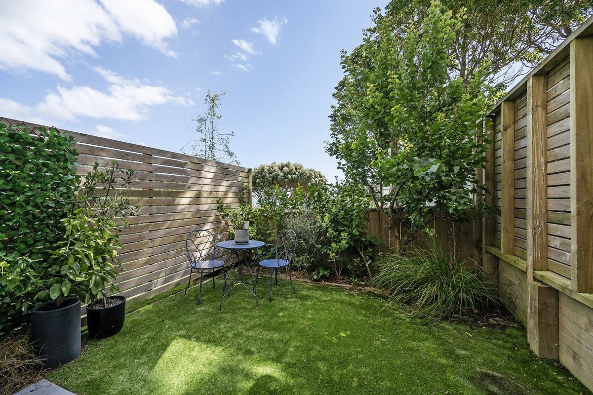 4C Ferry Road, Days Bay, Lower Hutt - Carousel 18