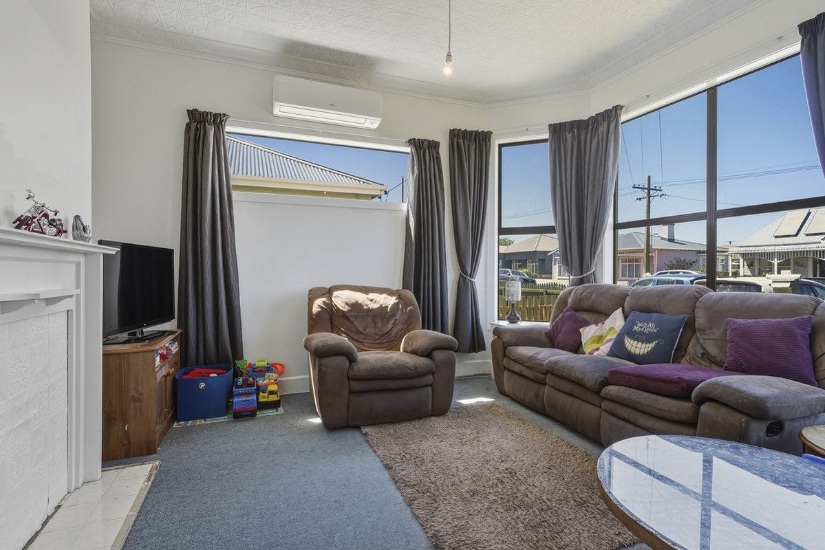 30 Young Street, Saint Kilda, Dunedin - Carousel 2
