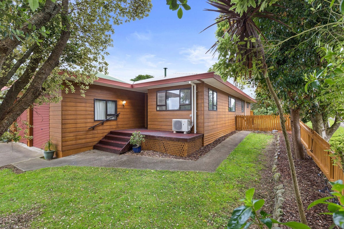 10 Hikutaia Street, Te Aroha, Te Aroha - Carousel 1
