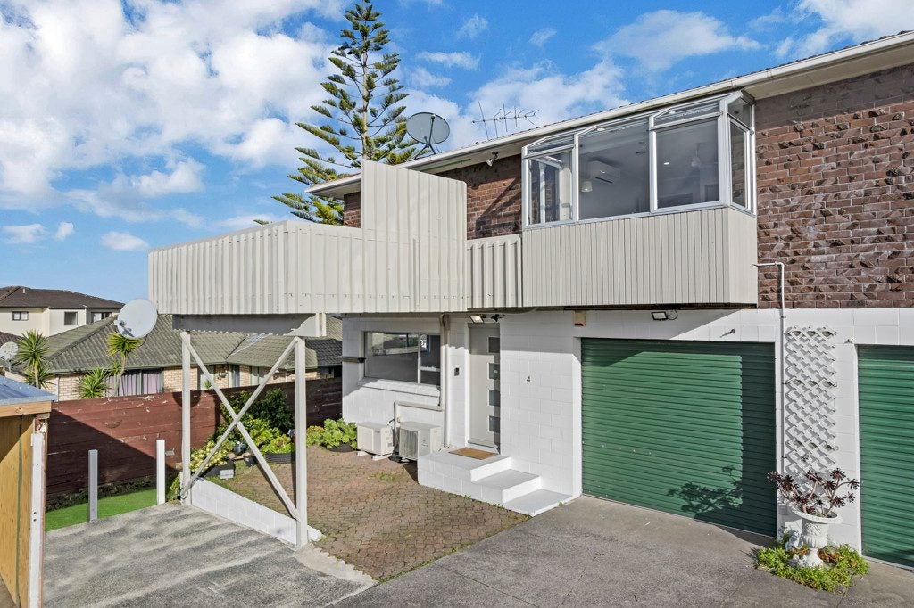 4/56 Rimu Street, New Lynn, Auckland - Carousel 2