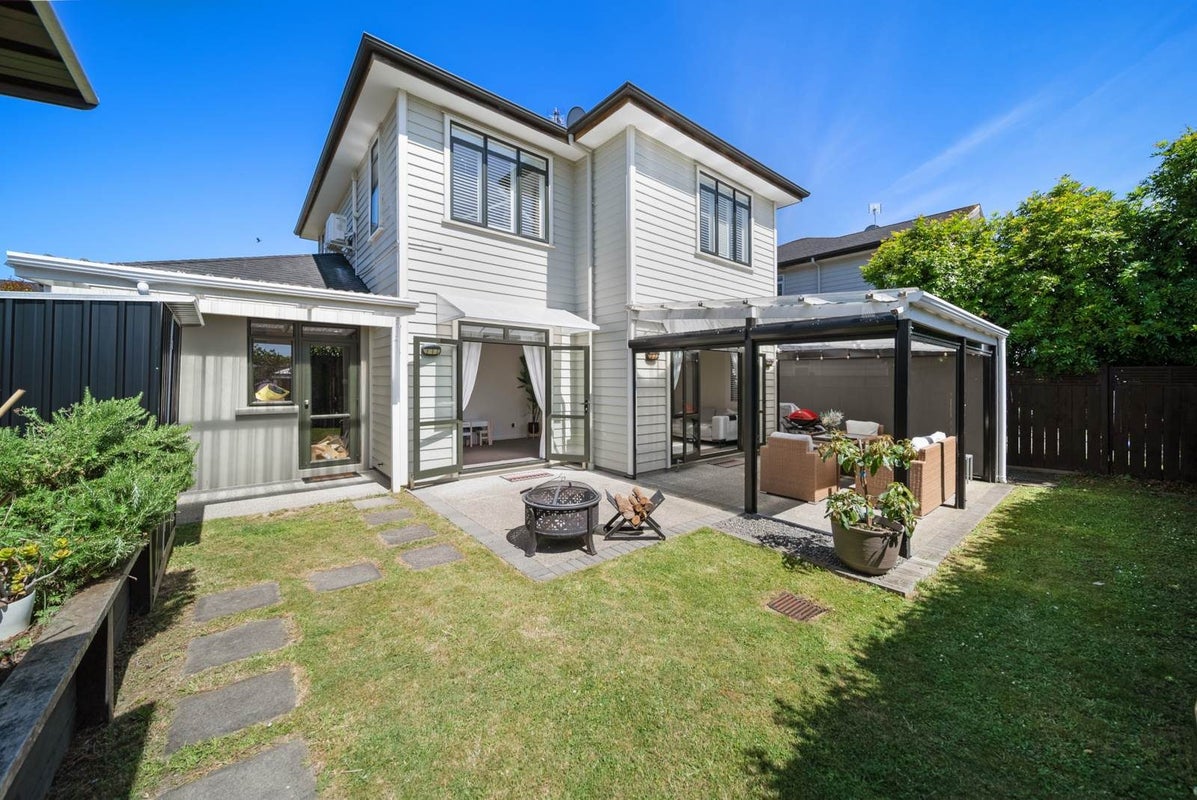 24 Trecarne Street, Karaka, Papakura - Carousel 2