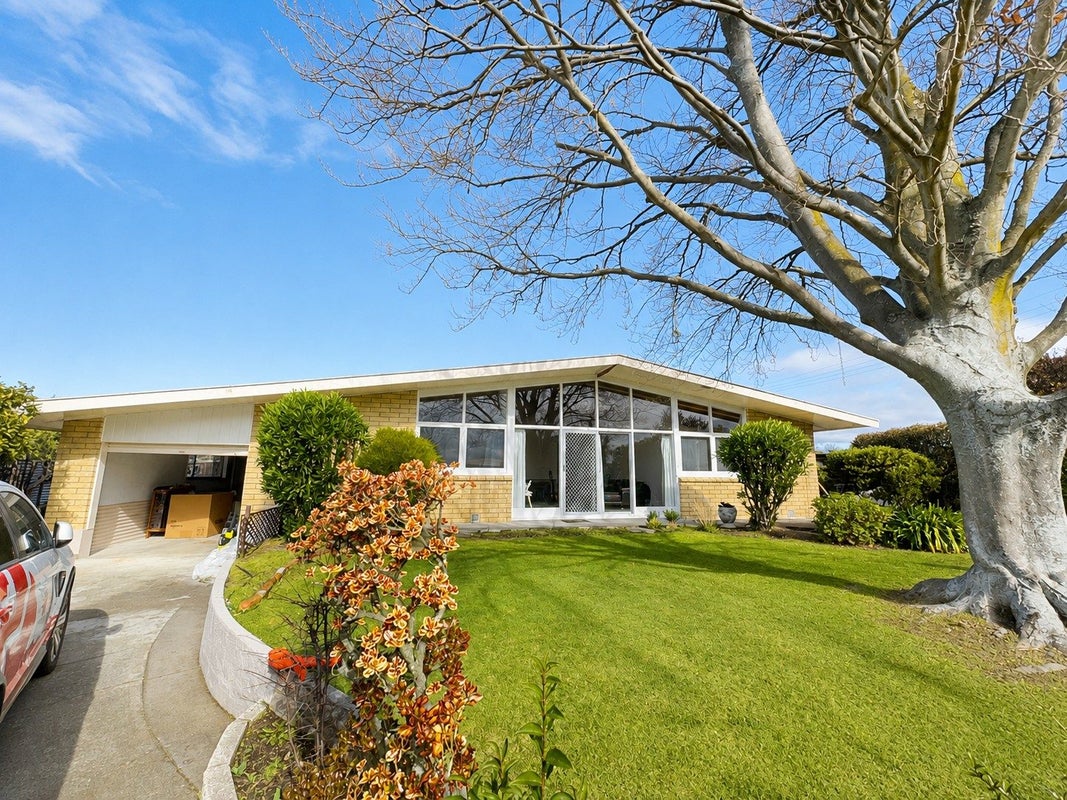 11 Kinloch Crescent, Witherlea, Blenheim - Carousel 1