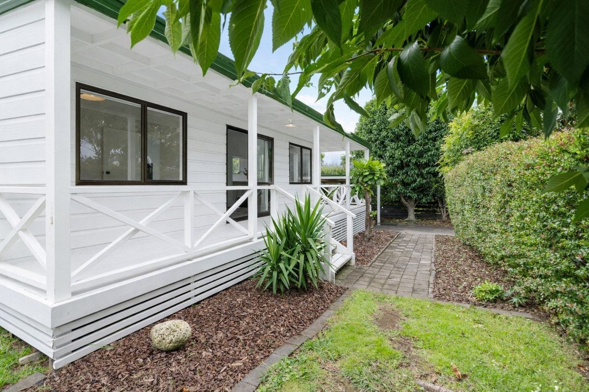 9A Anne Road, Bellevue, Tauranga - Carousel 1