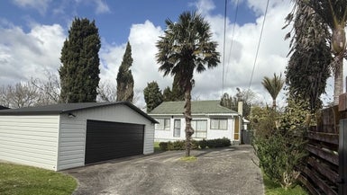 76 Seymour Road, Sunnyvale, Auckland - Carousel 1