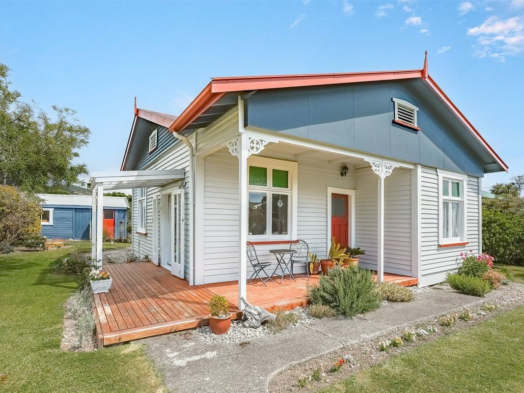 10 Greenfield Street, Hector, Hector - Carousel 1
