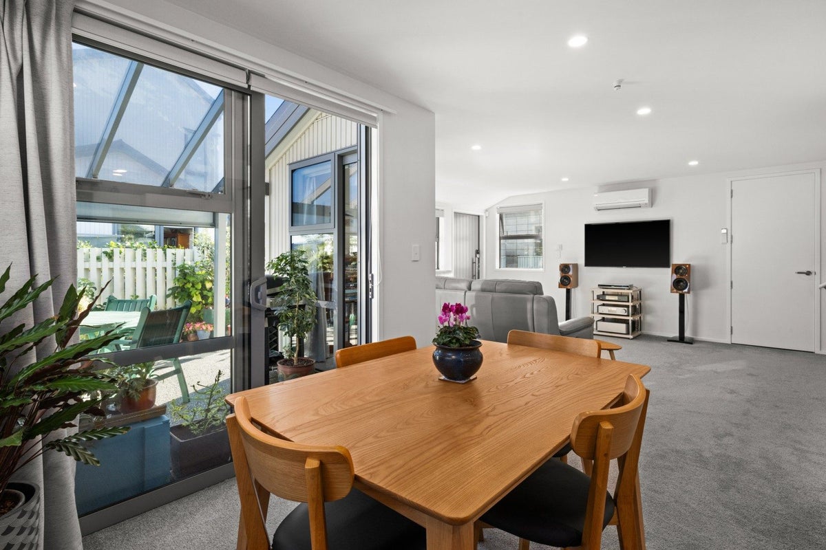 5 Macaulay Street, Ahuriri, Napier - Carousel 2