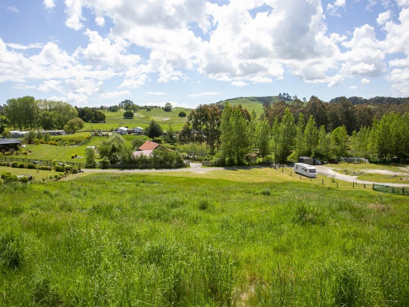 3/142 Mapara Road, Acacia Bay, Taupo - Carousel 2