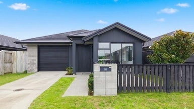 114 Union Drive, Papamoa, Papamoa - Carousel 1