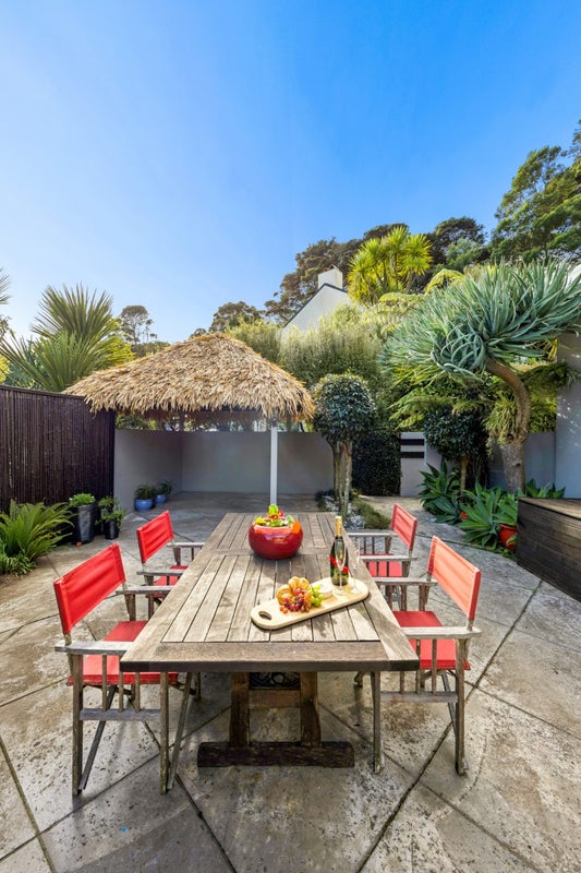 25 Woodfern Crescent, Titirangi, Auckland - Carousel 30
