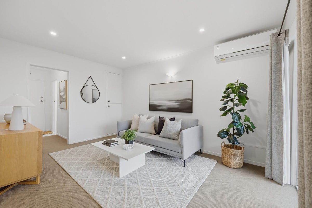 15/83 Lake Road, Devonport, Auckland - Carousel 1