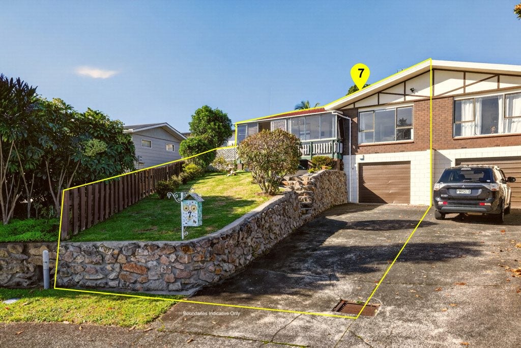 7 David Street, Judea, Tauranga - Carousel 1
