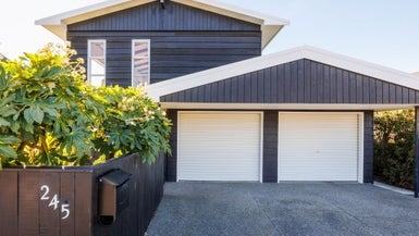 245 Victoria Avenue, Hokowhitu, Palmerston North - Carousel 1