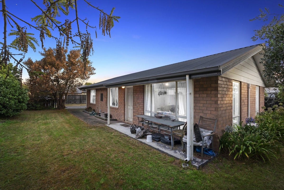 52 Bromley Road, Bromley, Christchurch - Carousel 1