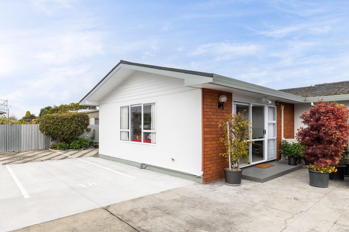 18/376 Kennedy Road, Pirimai, Napier - Carousel 1