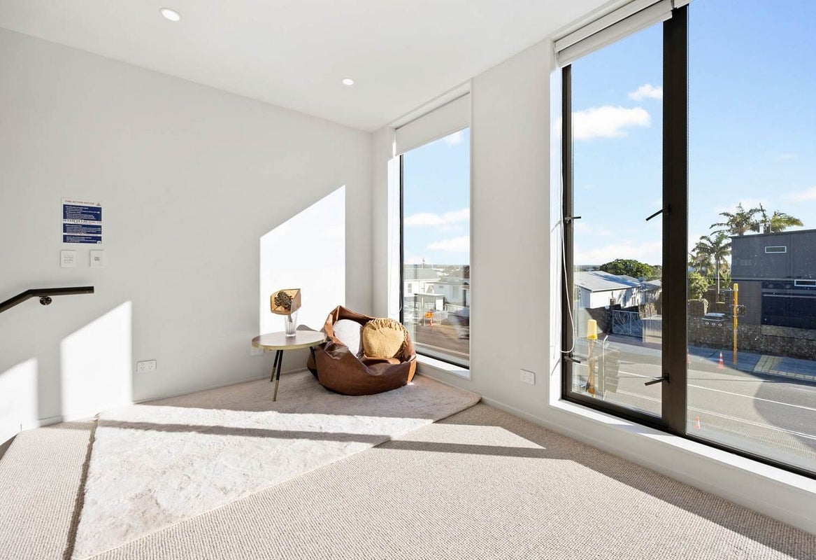 2/412 Great North Road, Grey Lynn, Auckland - Carousel 2