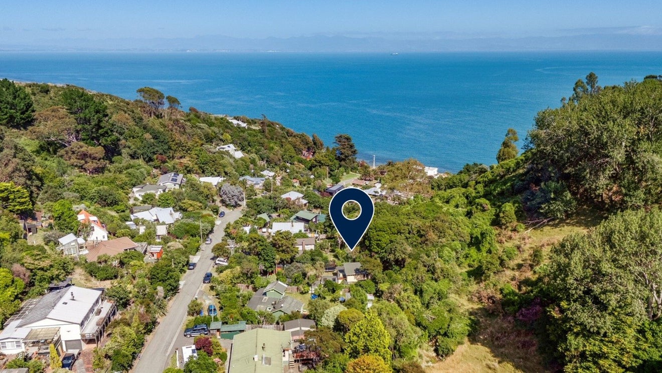 21 Airlie Street, Glenduan, Nelson - Carousel 19