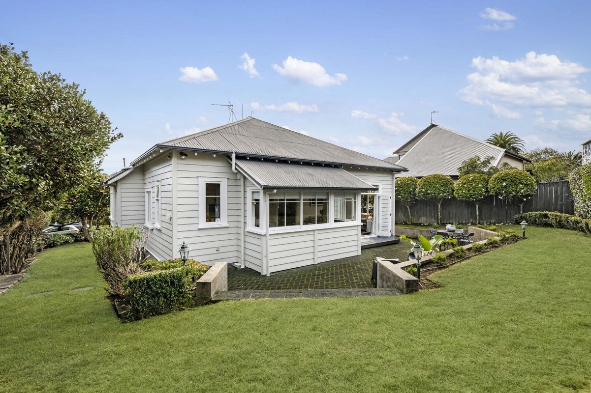 24 Norana Avenue, Remuera, Auckland - Carousel 2