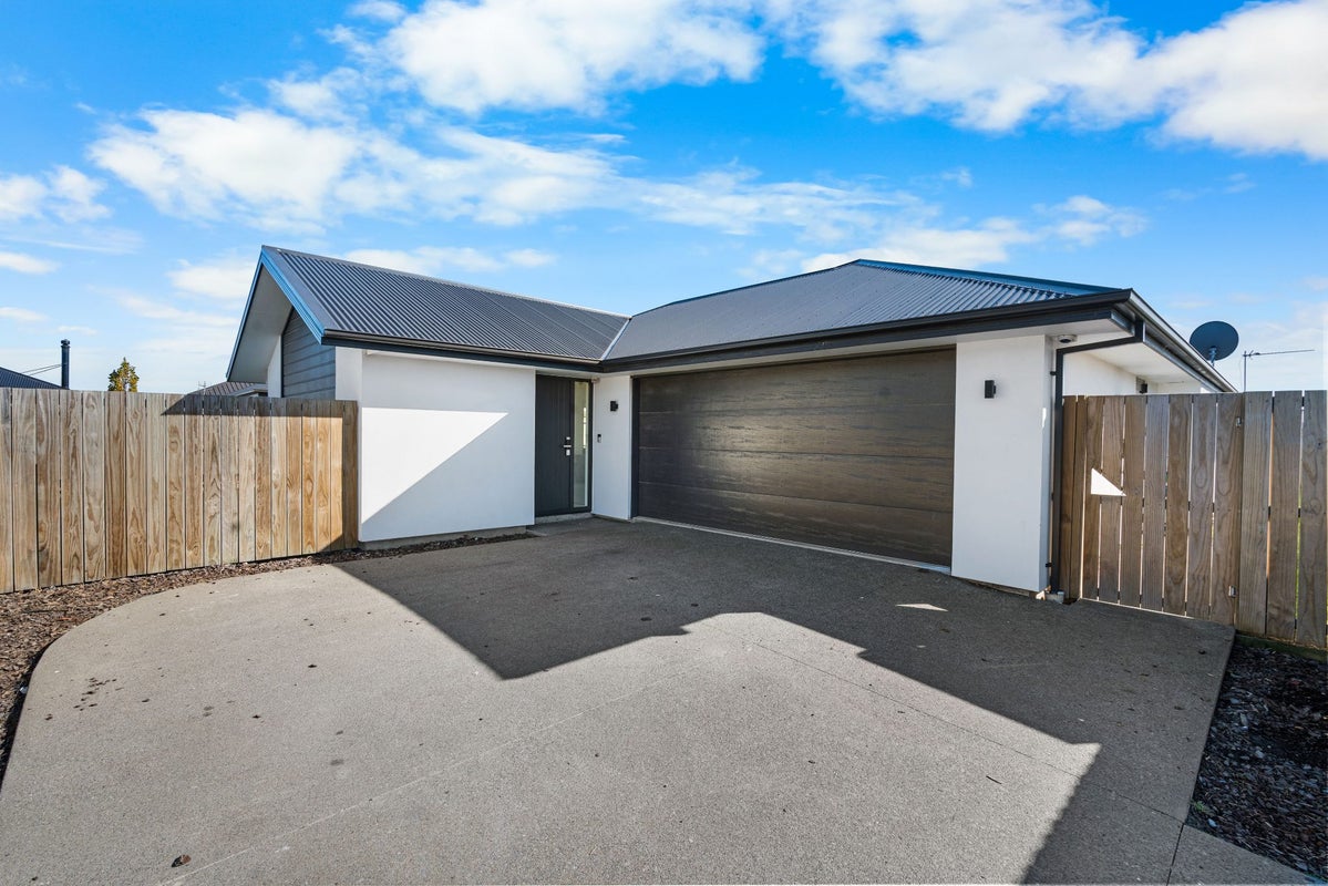 10 Beckford Way, Rolleston, Rolleston - Carousel 1