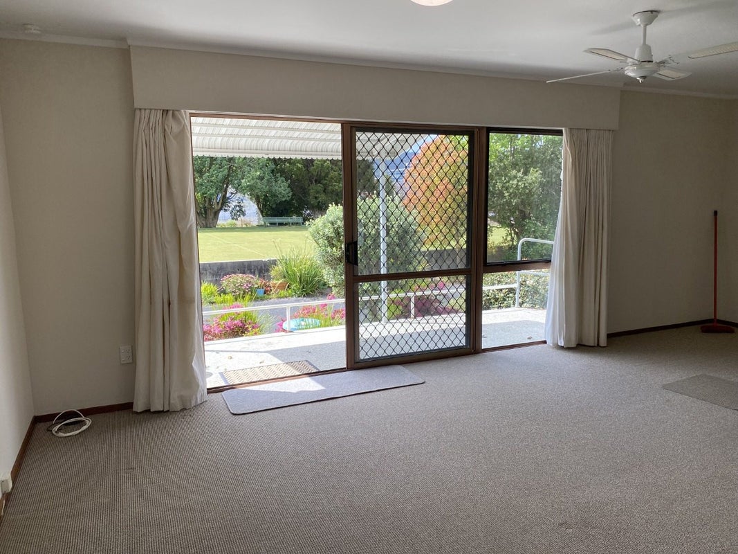 2/5 THIRD AVE, VINETOWN, WHANGAREI - Carousel 2