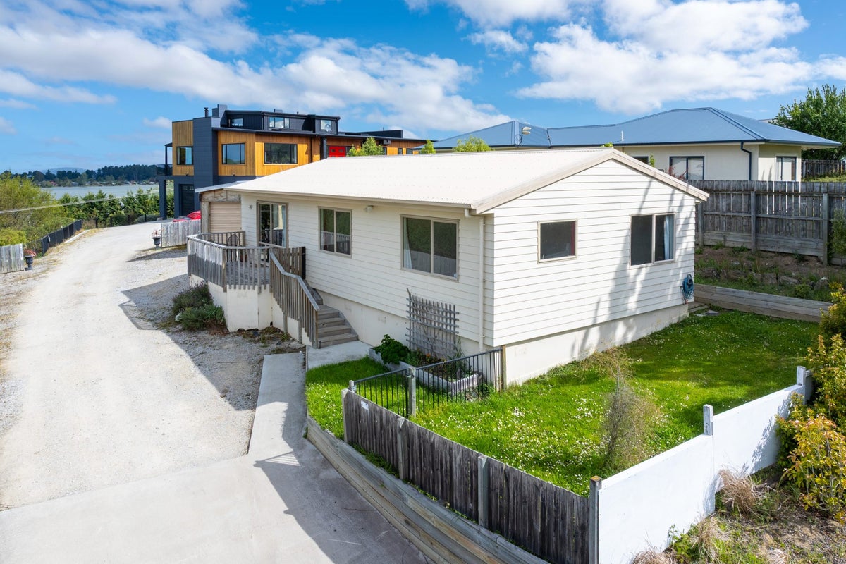 1A Court Street, Waikouaiti, Waikouaiti - Carousel 2