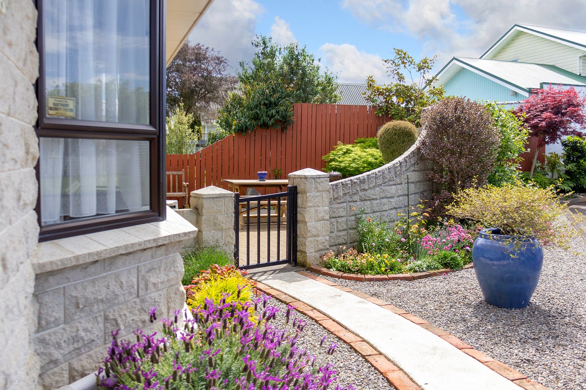 19C Cole Street, Masterton, Masterton - Carousel 2