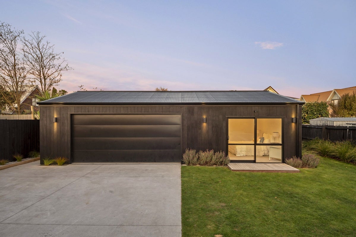 248 Grimseys Road, Redwood, Christchurch - Carousel 2