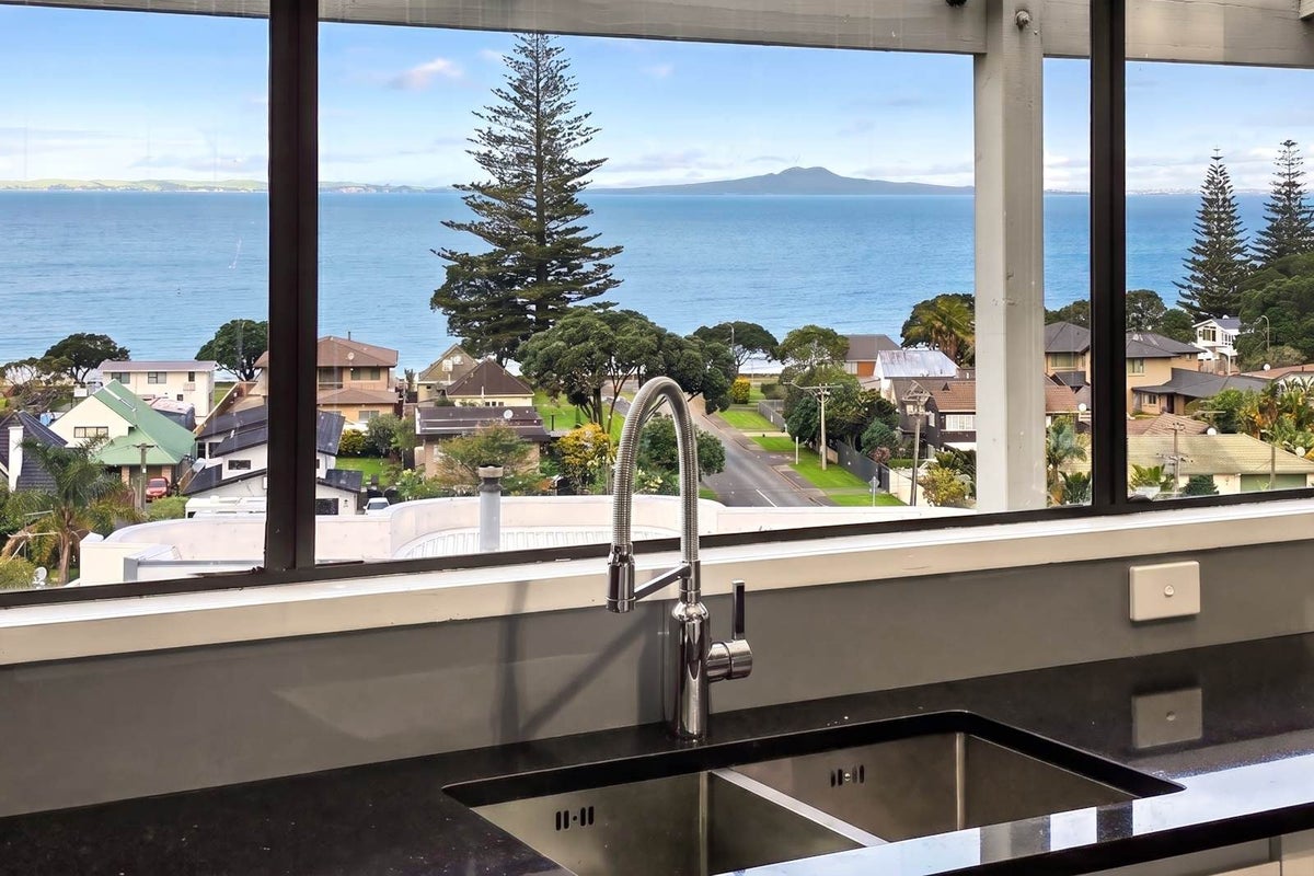 55 Mckenzie Avenue, Arkles Bay, Whangaparaoa - Carousel 2