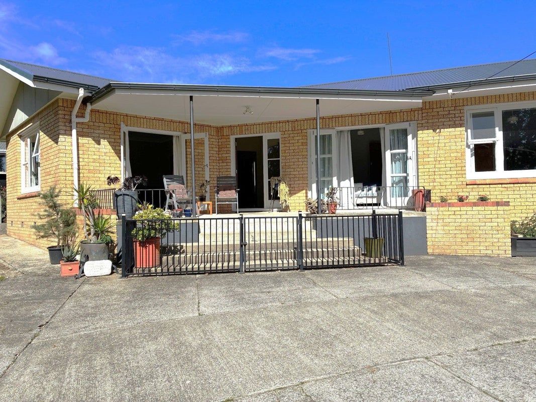 4 Lockhart Place, Thornton Bay, Thames - Carousel 2