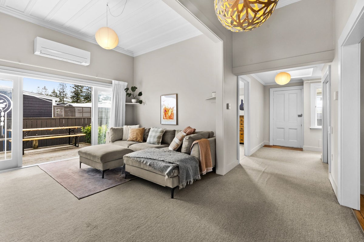 120A Te Awa Avenue, Te Awa, Napier - Carousel 1