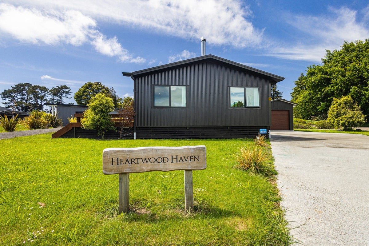 16 Heartwood Lane, Ohakune, Ohakune - Carousel 2