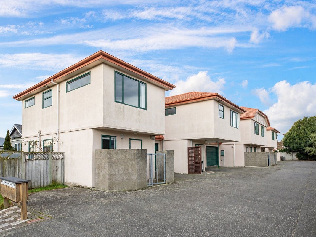 3/68 Thackeray Place, Waltham, Christchurch City, Canterbury - Carousel 1