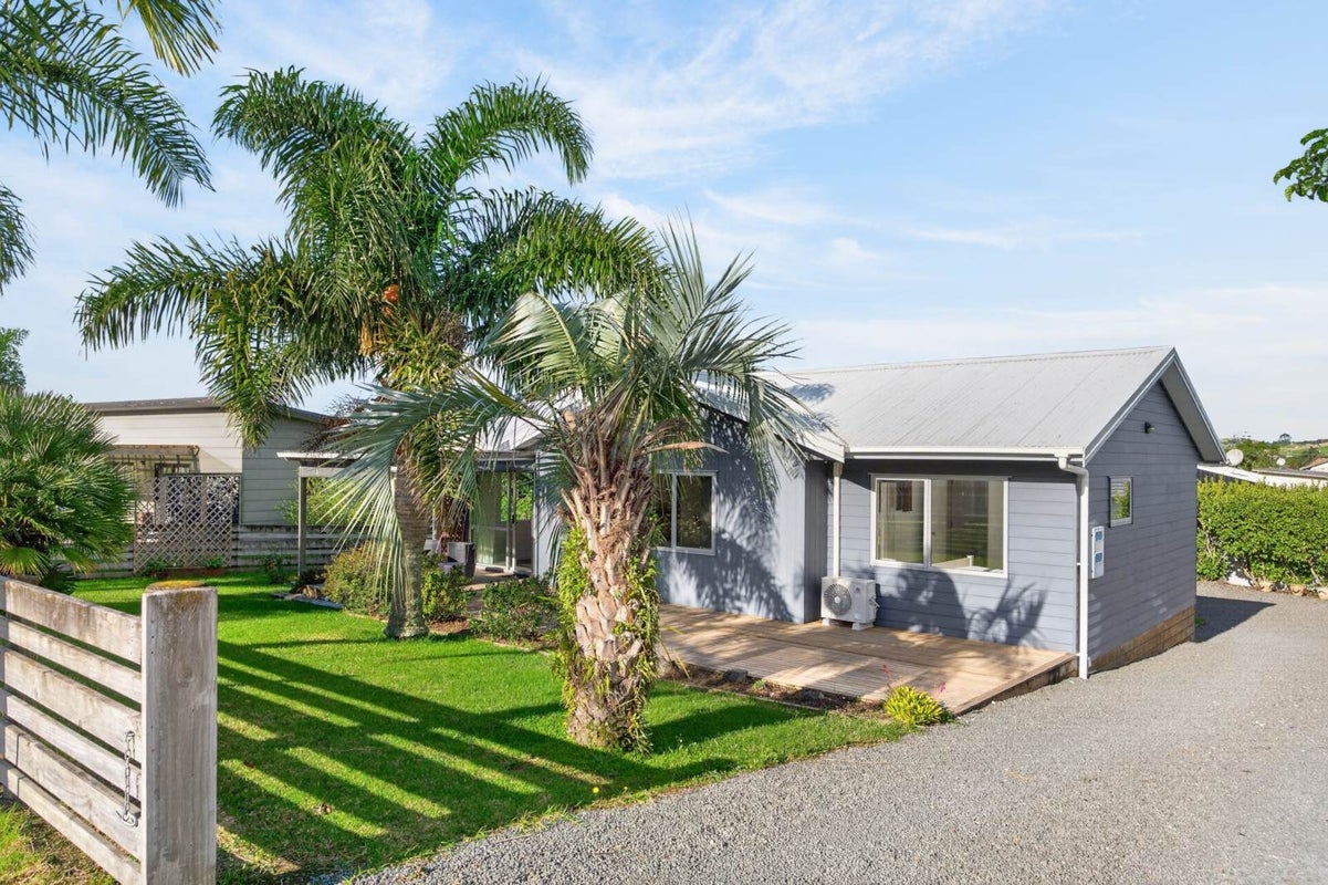 5 Kakapo Place, Mangawhai - Carousel 1