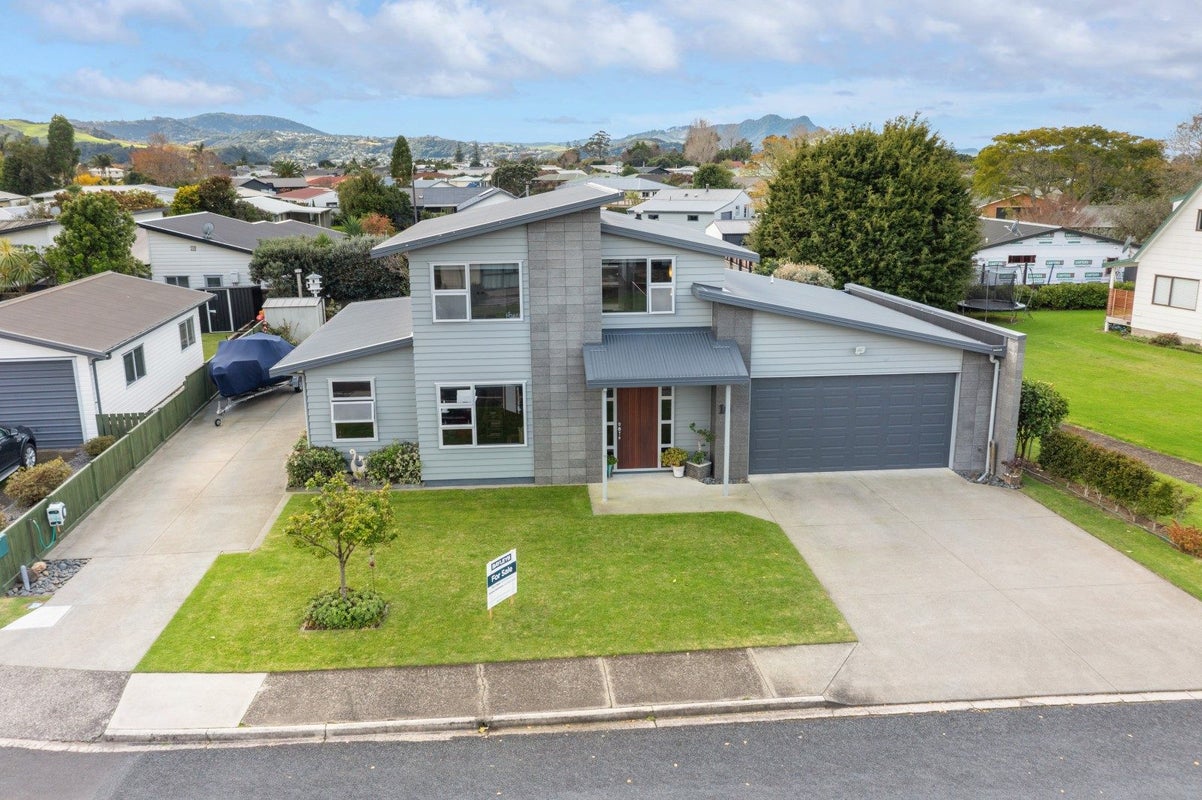 10 Endeavour Close, Whitianga, Whitianga - Carousel 1