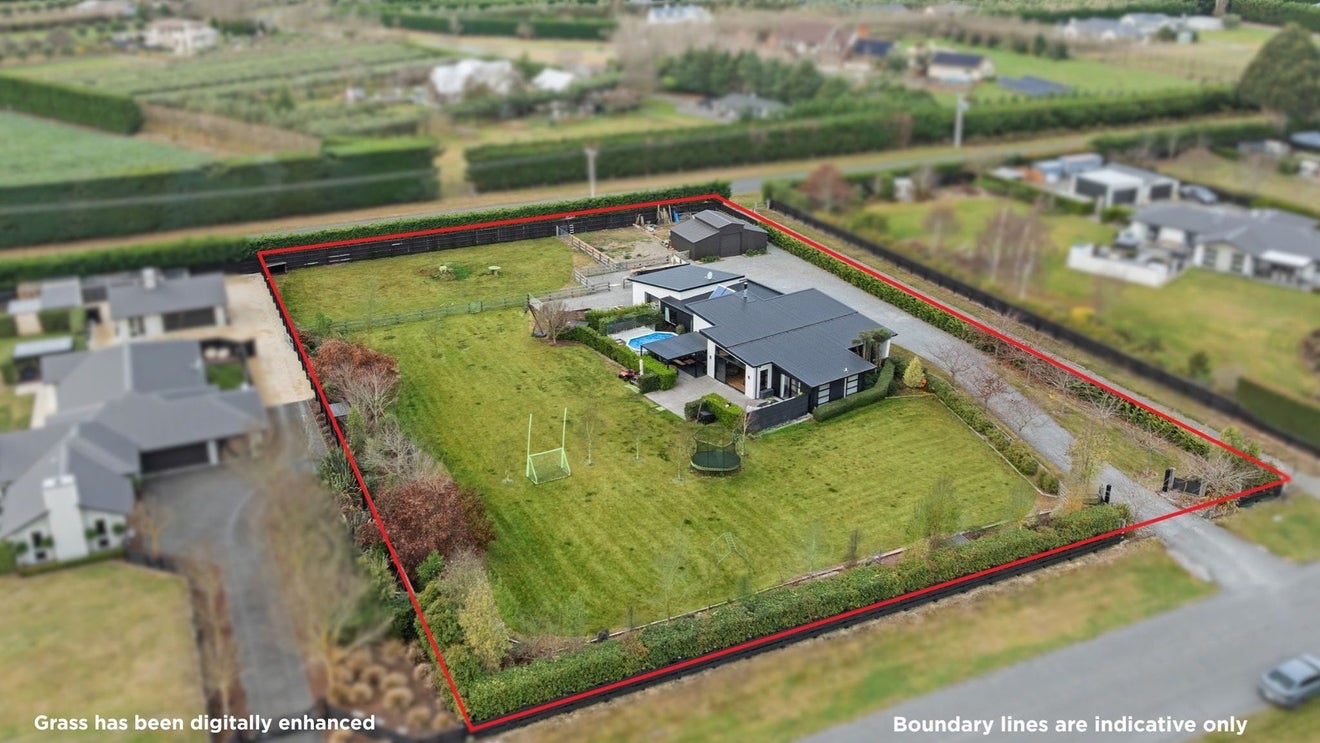 18 Warwick Road, Ohoka, Rangiora - Carousel 1