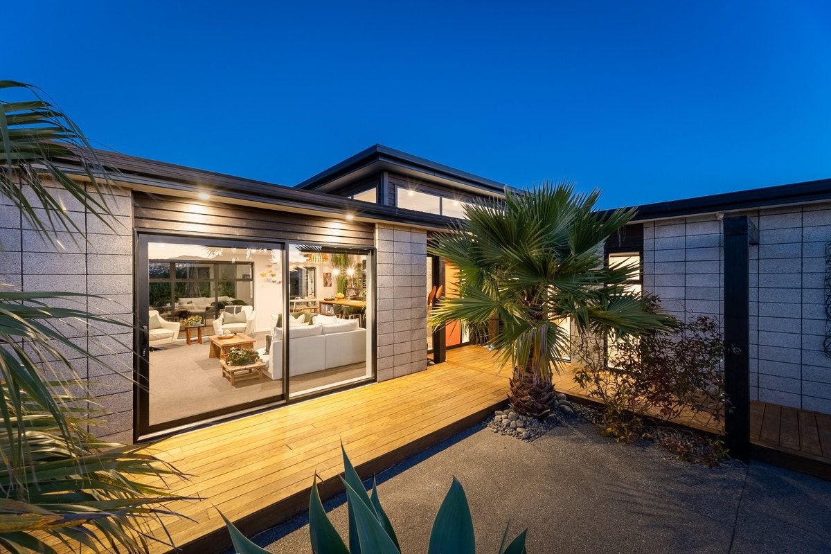 9 Te Heke Place, Waikanae, Waikanae - Carousel 2